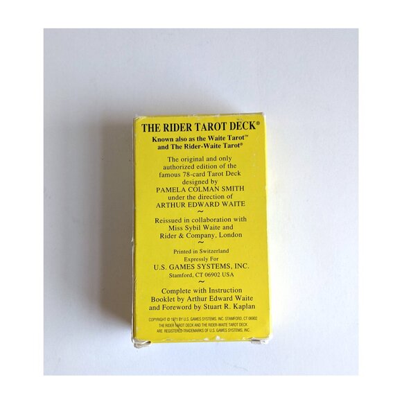 VINTAGE RYDER TAROT DECK CARD SET By PAMELA COLMAN SMITH & 2pc's Wooden Stand - Picture 9 of 9